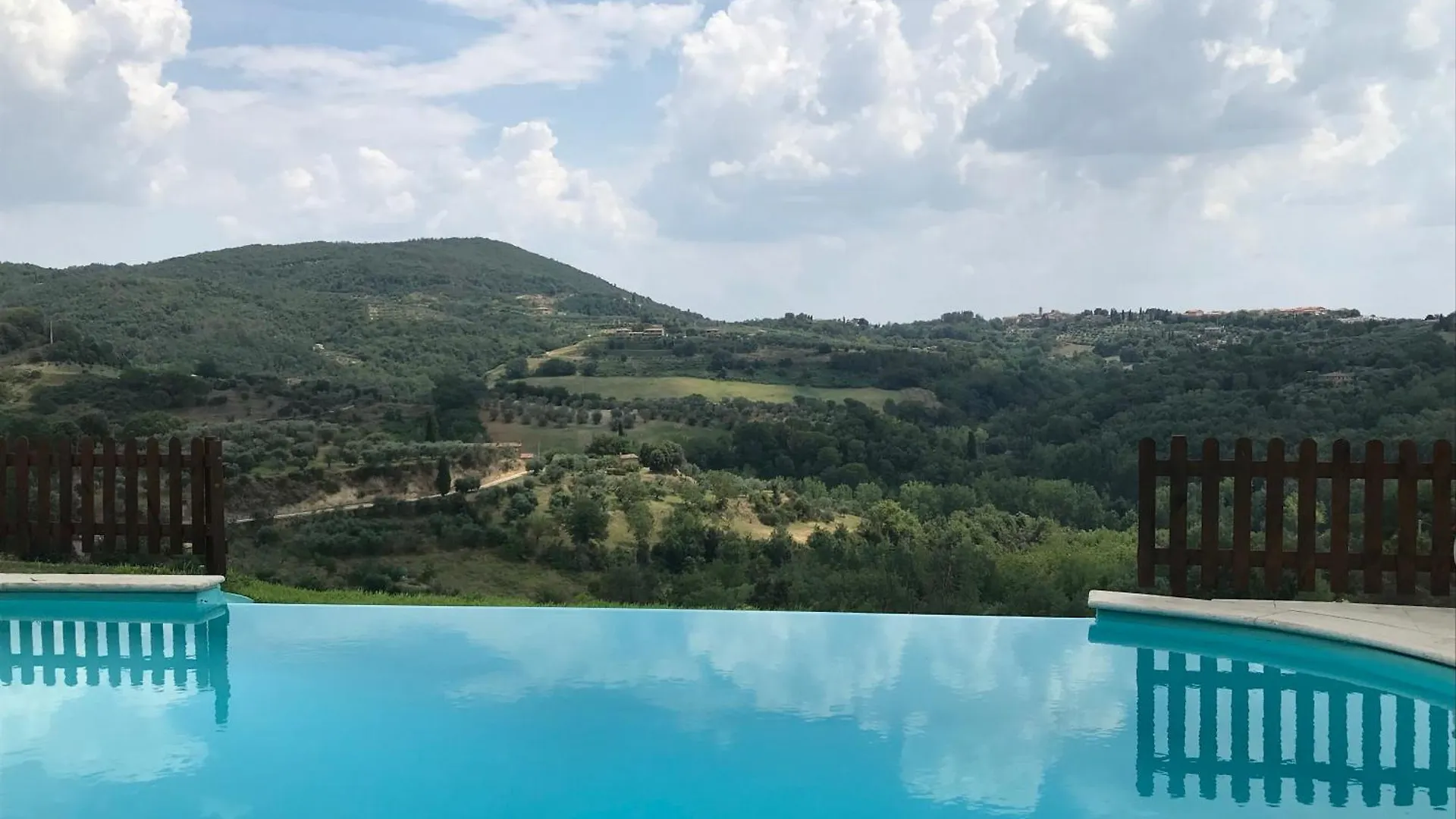 Hotel Borgo La Grancia Montisi 0*,  Italia